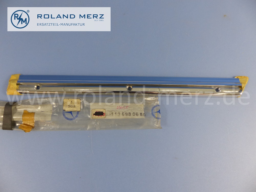 1136980680 Zierstab, Zierleiste, rechts, Vorderkotflügel hinter Vorderrad, Länge 335mm, Mercedes W113, Pagode, MB 230SL, 250SL, 280SL, Original Mercedes Neuteil, NOS