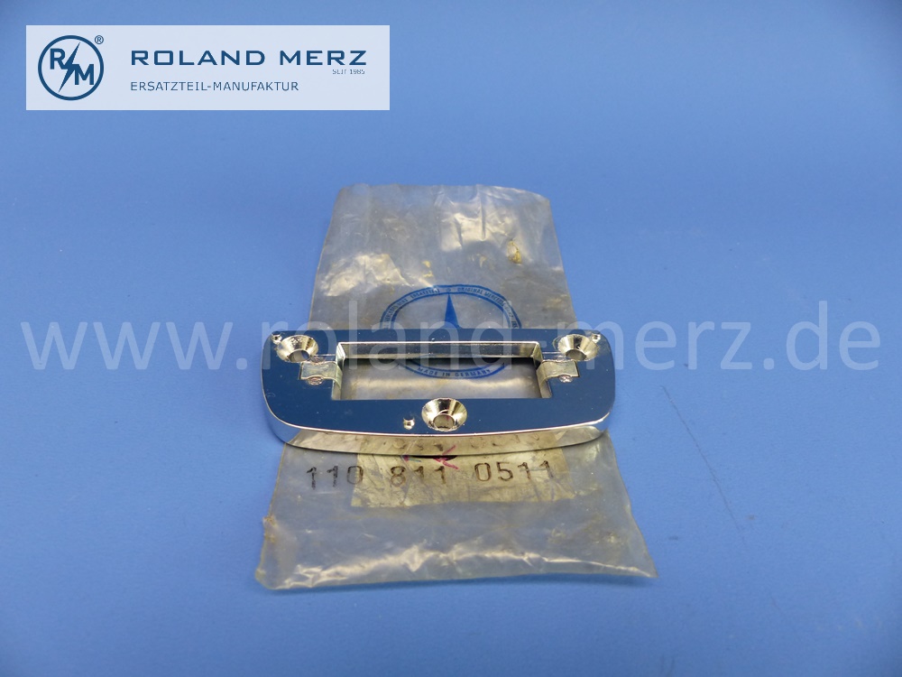 1108110511 Platte, Grundplatte, glänzend, verchromt für Innenspiegel, Mercedes W100, W108, W109, W110, W111, W112, original Mercedes Neuteil, NOS