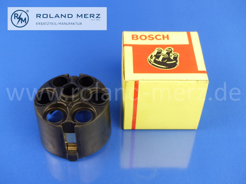 0290004014 Bosch protection cap, screening cover, Mercedes 0001561524, MB 250, W123 1976- 1985, engine M123.920, 921, for distributor cap 1235522224 / 1235522318, original Bosch spare part, NOS