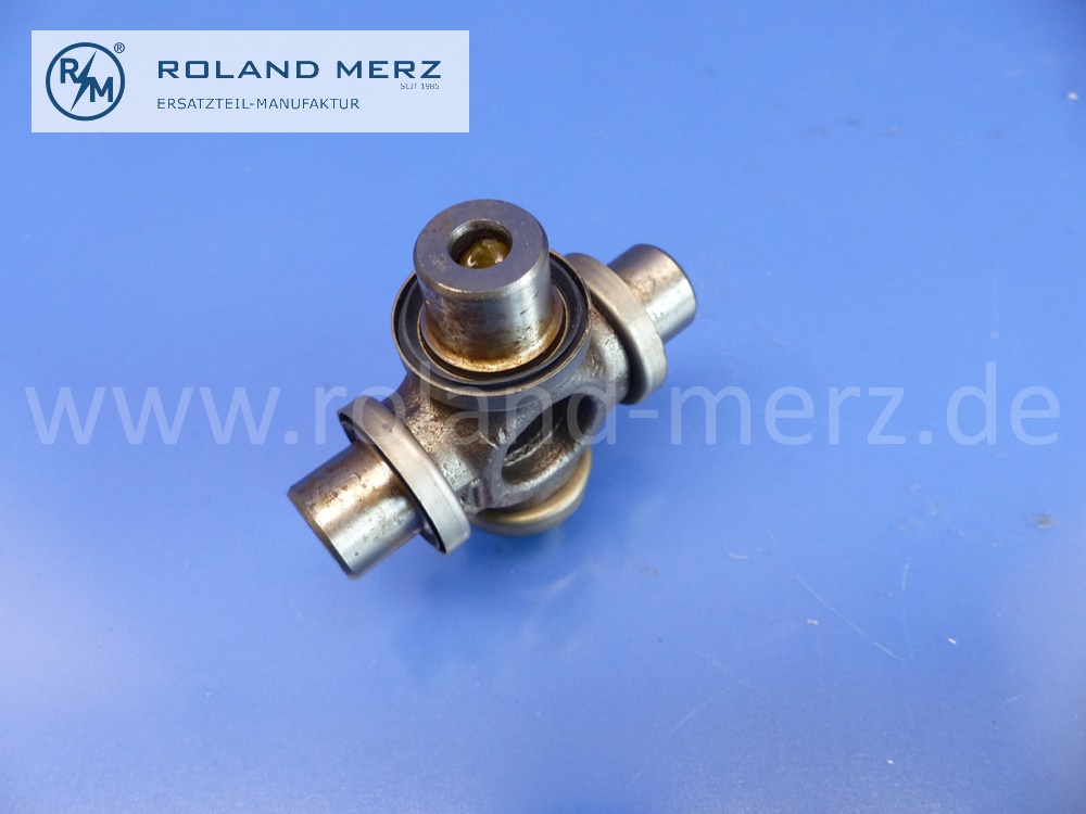 1884100231 Zapfenkreuz, Kreuzgelenkstern, Mercedes diverse Nutzfahrzeuge, Original Mercedes Neuteil, NOS