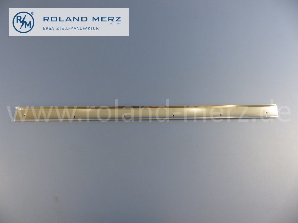 1077252165 Schiene, Abdeckschiene oben, Fahrertür, links, Mercedes C107, Coupé SLC, Länge 735mm, Original Mercedes Neuteil, NOS
