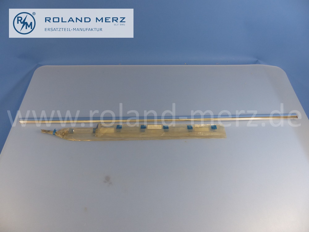 1137280235 Zierstab, Zierleiste, rechts, Unterkante Tür, Mercedes W113, Pagode, 230SL, 250SL, 280SL, Länge 1110 mm, Original Mercedes Neuteil, NOS