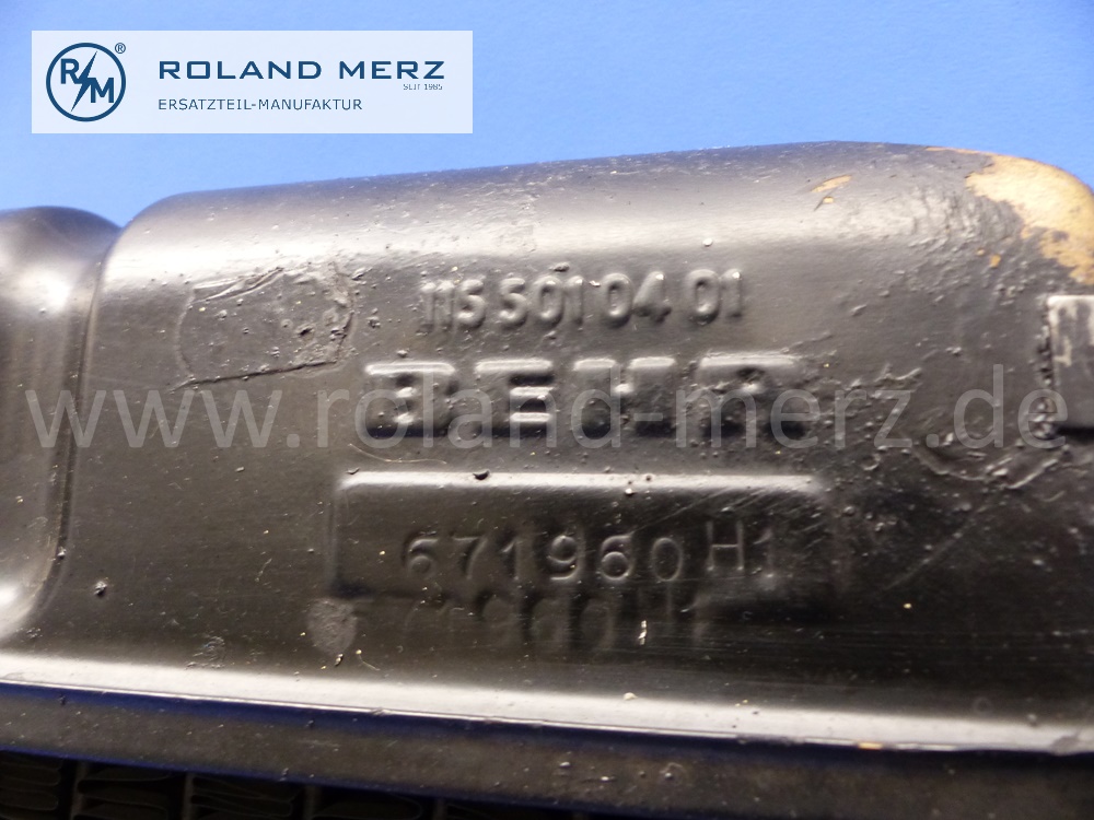 1155010401 Kühler, Wasserkühler, Wärmetauscher, Mercedes W115, Strich 8, Schaltgetriebe, Original Mercedes Neuteil, NOS - geprüft -