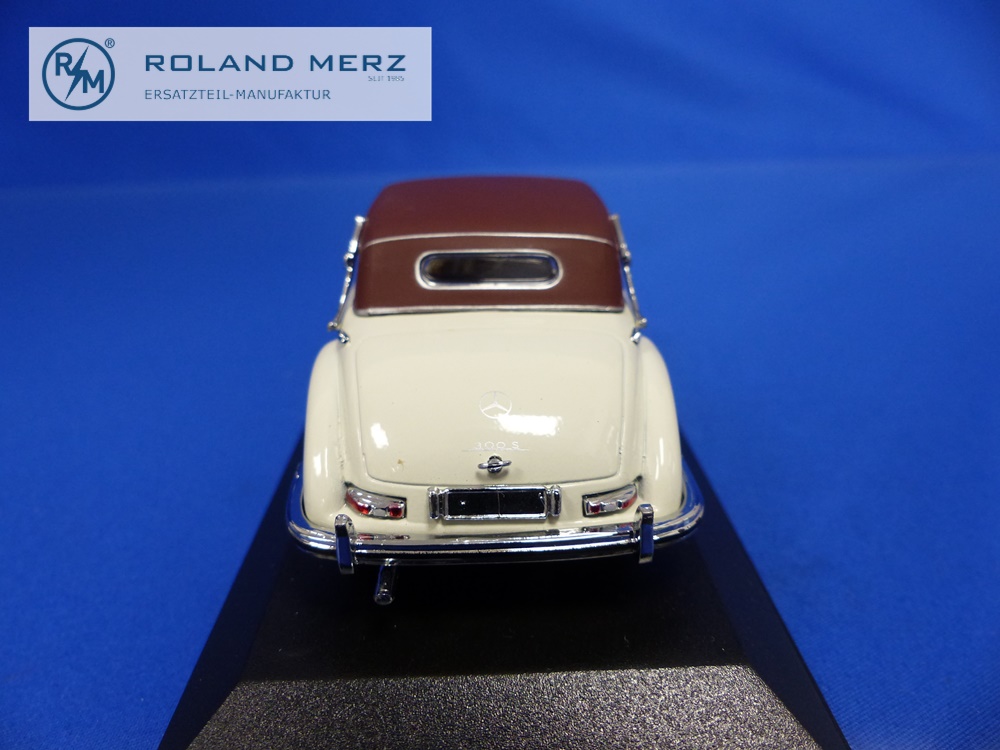 032341-09 Mercedes-Benz 300 S Cabriolet weiss/braun - Minichamps PMA 1:43