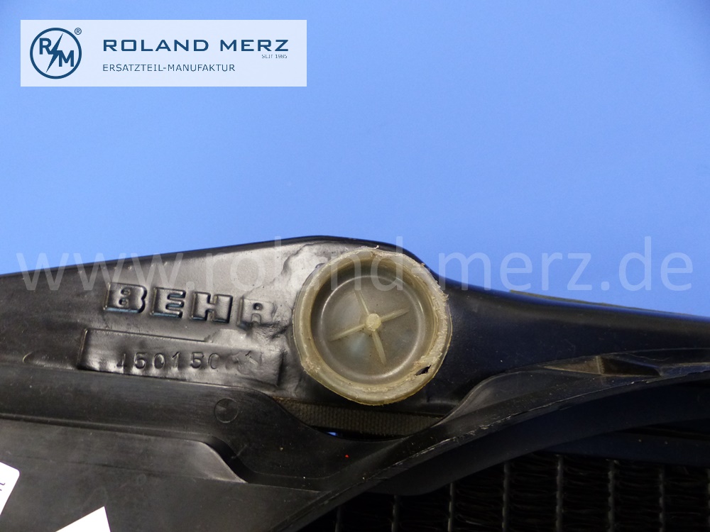 1105001303 Kühler, Wasserkühler, Behr, Mercedes Heckflosse, 230, W110, Original Mercedes Neuteil, NOS, - geprüft -