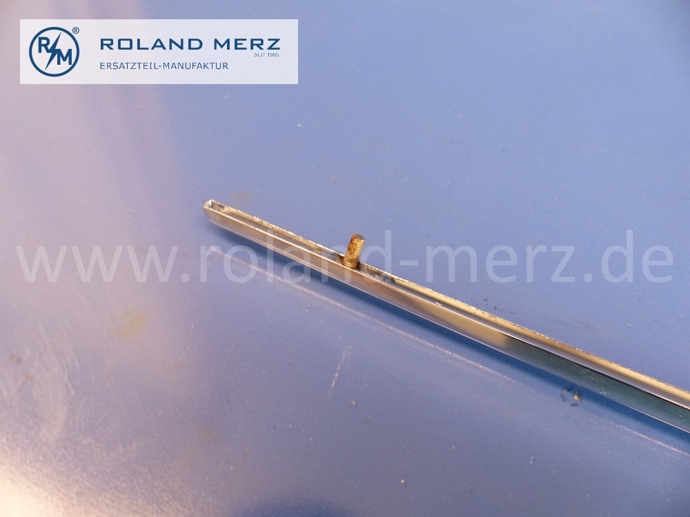 421987200180 1987200180 Zierstab Türen, links oder rechts, unten, Mercedes W198, 300SL Roadster, Original Mercedes Neuteil, NOS 