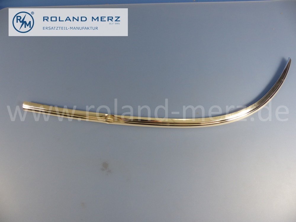1156700116 Zierstab, Zierleiste, Zierrahmen, Frontscheibe, links unten , Mercedes W114, W115, Strich 8, Länge 940 mm, Original Mercedes Neuteil, NOS - größere Einzeldelle -