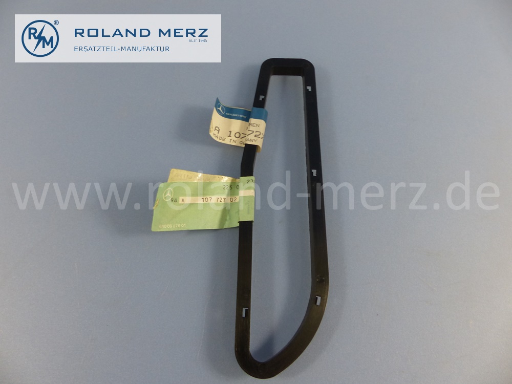1077270232 Rahmen Türverkleidung, rechts, Mercedes R107, C107, SL, SLC, Coupé und Roadster, original Mercedes Neuteil, NOS