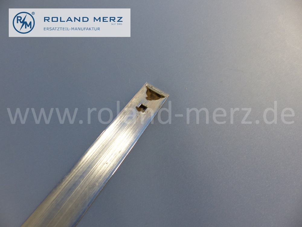 101807300381 1807300381 Zierstab, Zierleiste unten, Fondtür, rechts oder links, Länge 725mm, Mercedes W180, Ponton, MB 220S, Original Mercedes Neuteil, NOS