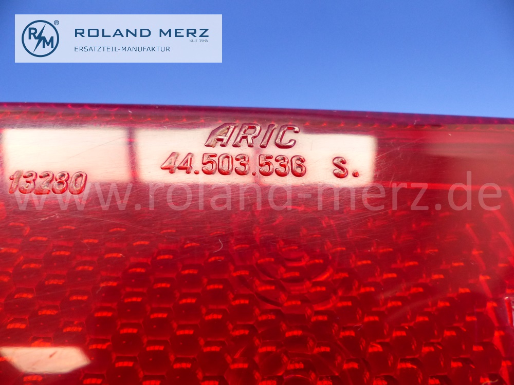 1158260156 Lichtscheibe links, Mercedes W114, W115, Strich Acht, /8, Original Mercedes Neuteil, NOS