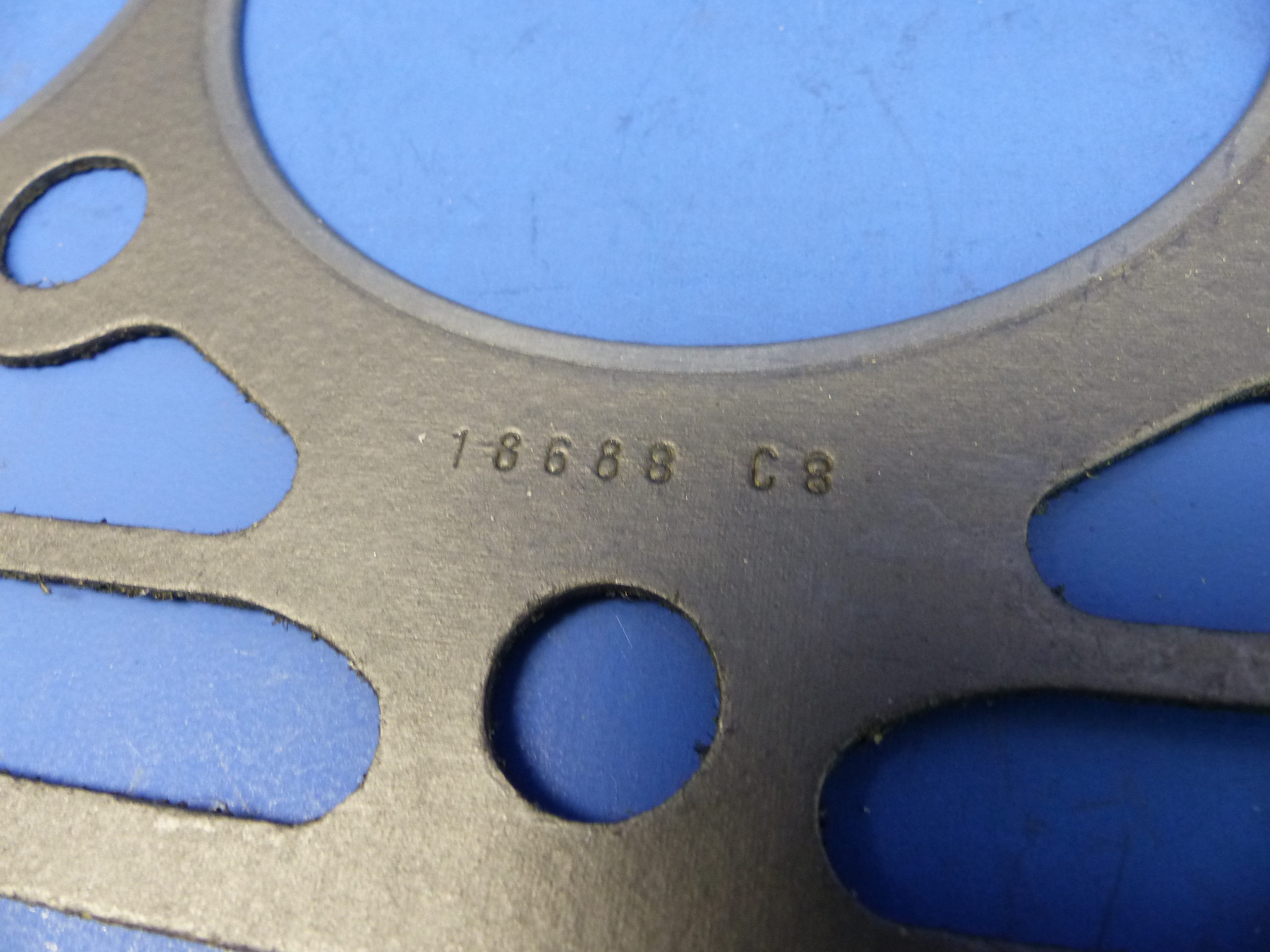 0-18688-21 Dichtungssatz Motor, Entrußersatz, IHC, Motor D353 27PS, D423 27PS, D155 42 PS, original Elring Neuteil, NOS