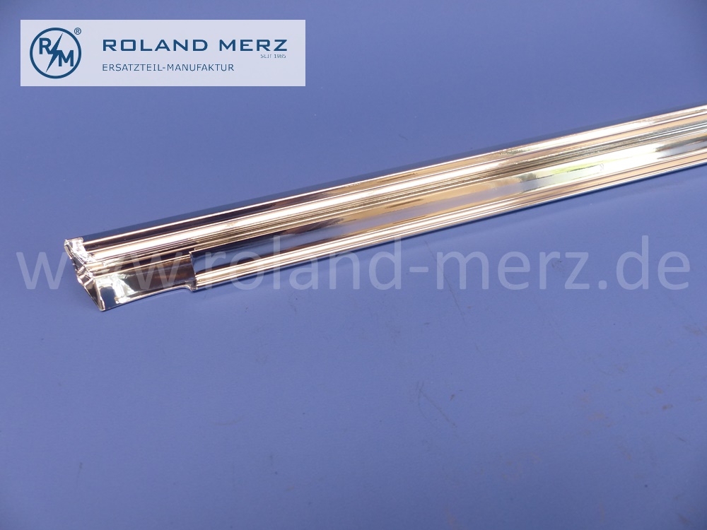 1157280230 Zierstab an Bordkante rechts, Mercedes W114, Strich Acht Coupé, 250C, 250CE, 280C, 280CE, Länge 940 mm, original Mercedes Neuteil, NOS 