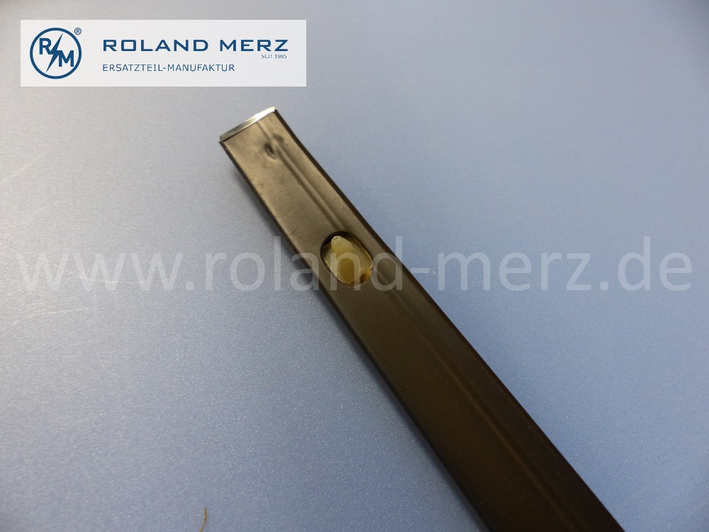 1147300180 Zierstab, Zierleiste, Fondtür Wulstansatz, links, Mercedes W114, W115, Strich 8, Länge 900 mm, Original Mercedes Neuteil, NOS