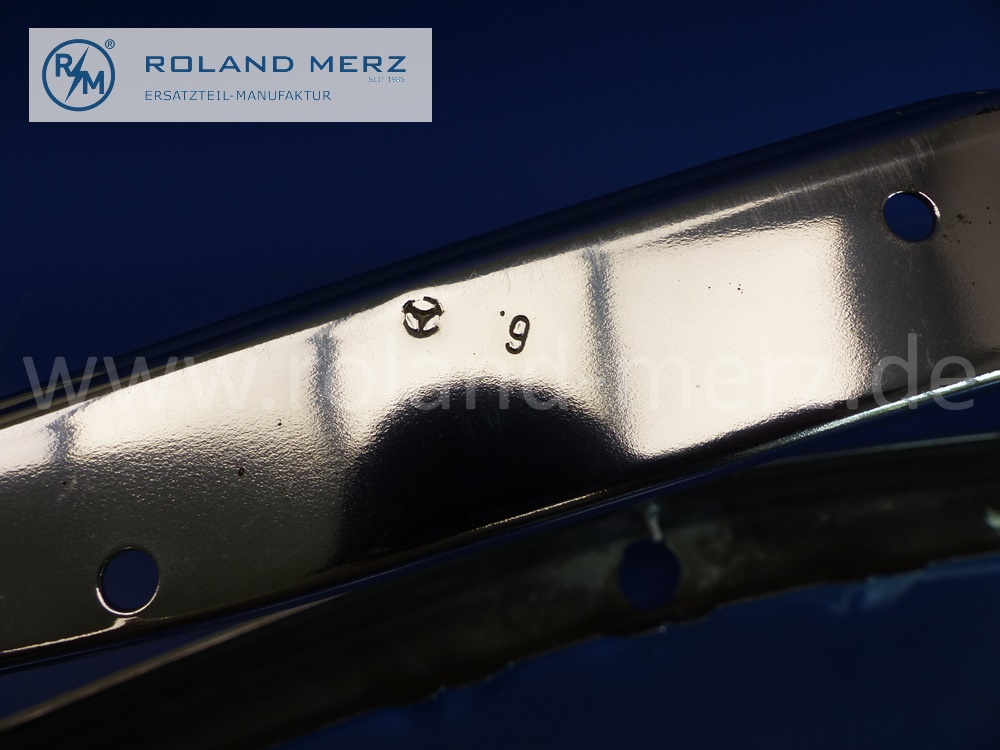 2018880015 radiator grille, chrome plated frame, with Mercedes company sign 2018800088, Mercedes W201, original Mercedes spare-part, NOS - used in top condition -