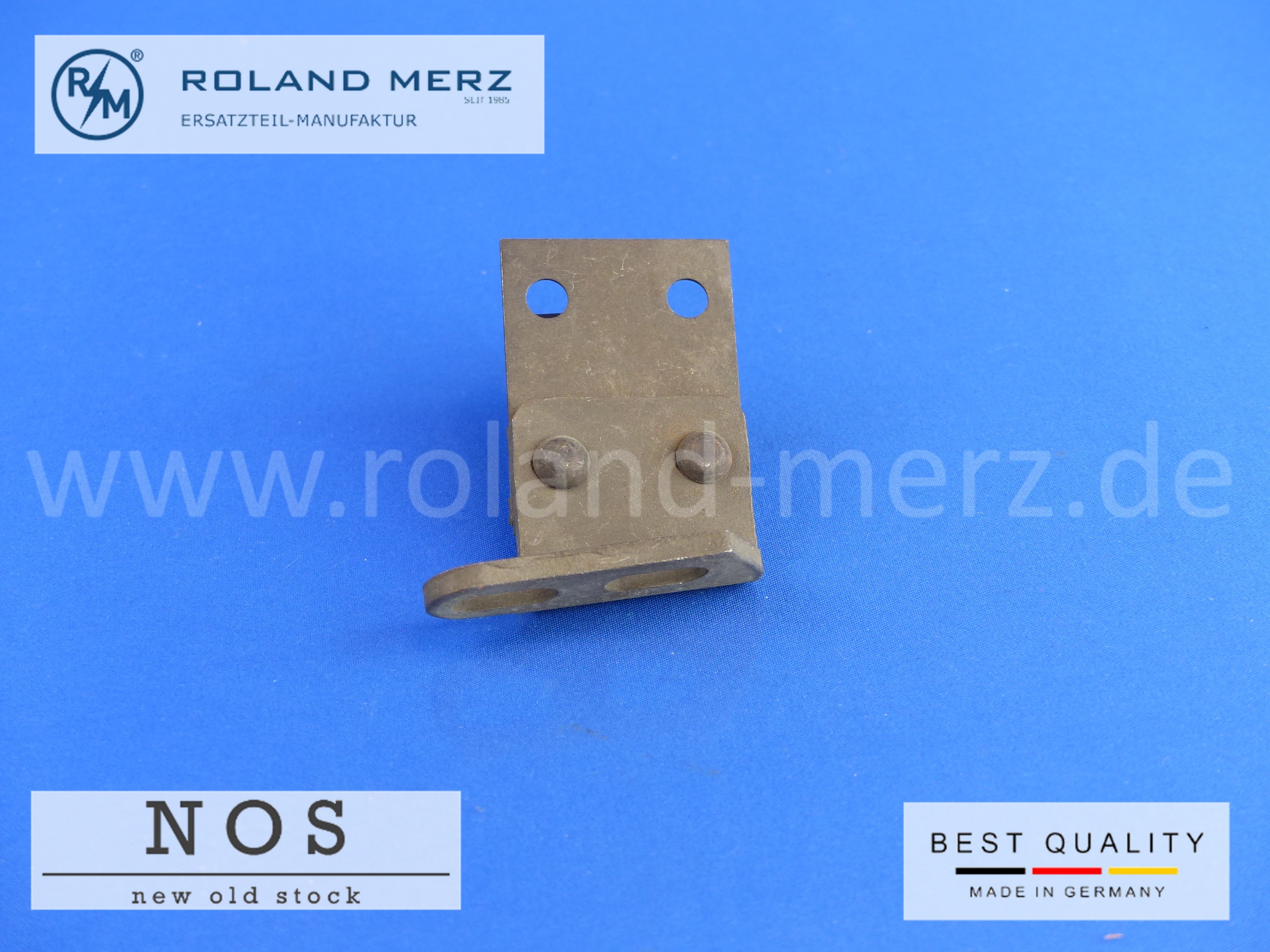 P1190008 1202900133 Halter Mercedes W120