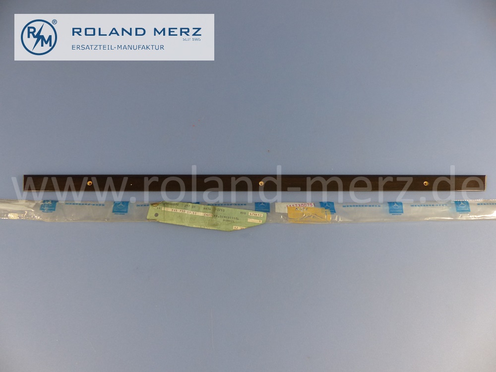 1117300751, Verkleidung Fensterschlüssel, Holzleiste, Fondtür links, oben, Farbe 0481 dunkel, Länge 450mm, Mercedes W111, 220SB, 220SEB, Original Mercedes Neuteil, NOS