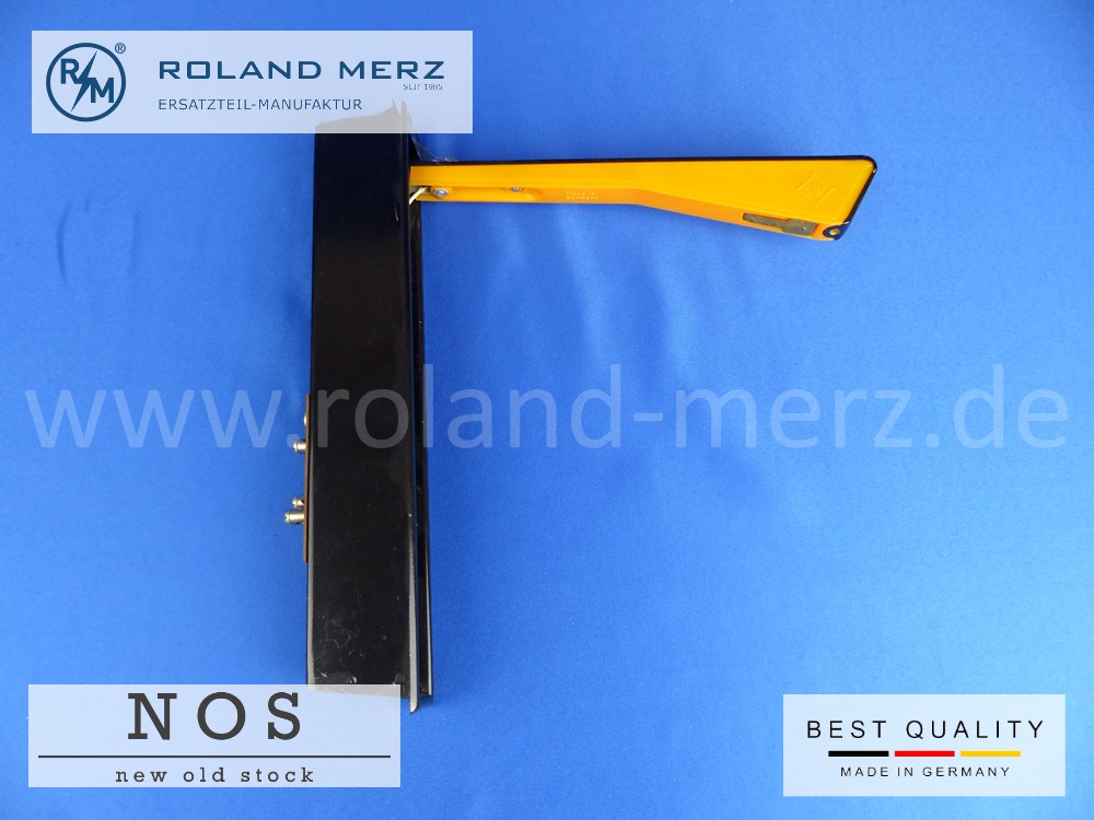 P1110535 Einbauwinker SWF We 200 schwarz lackiert 6V 200mm Pfeillänge für Ford Taunus