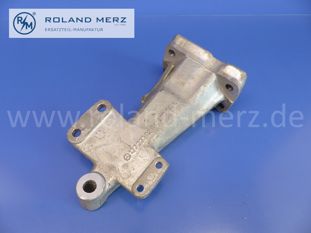 1272230204 Träger Motor, Motorträger, links, Mercedes W109, W108, W111, Original Mercedes Neuteil, NOS