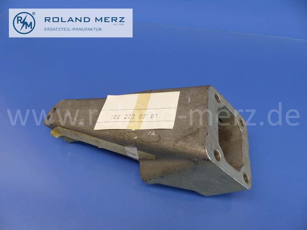 1002230701 Träger Motor, Motorträger, links, Mercedes W109, 109.018, 300SEL 6.3, Original Mercedes Neuteil, NOS