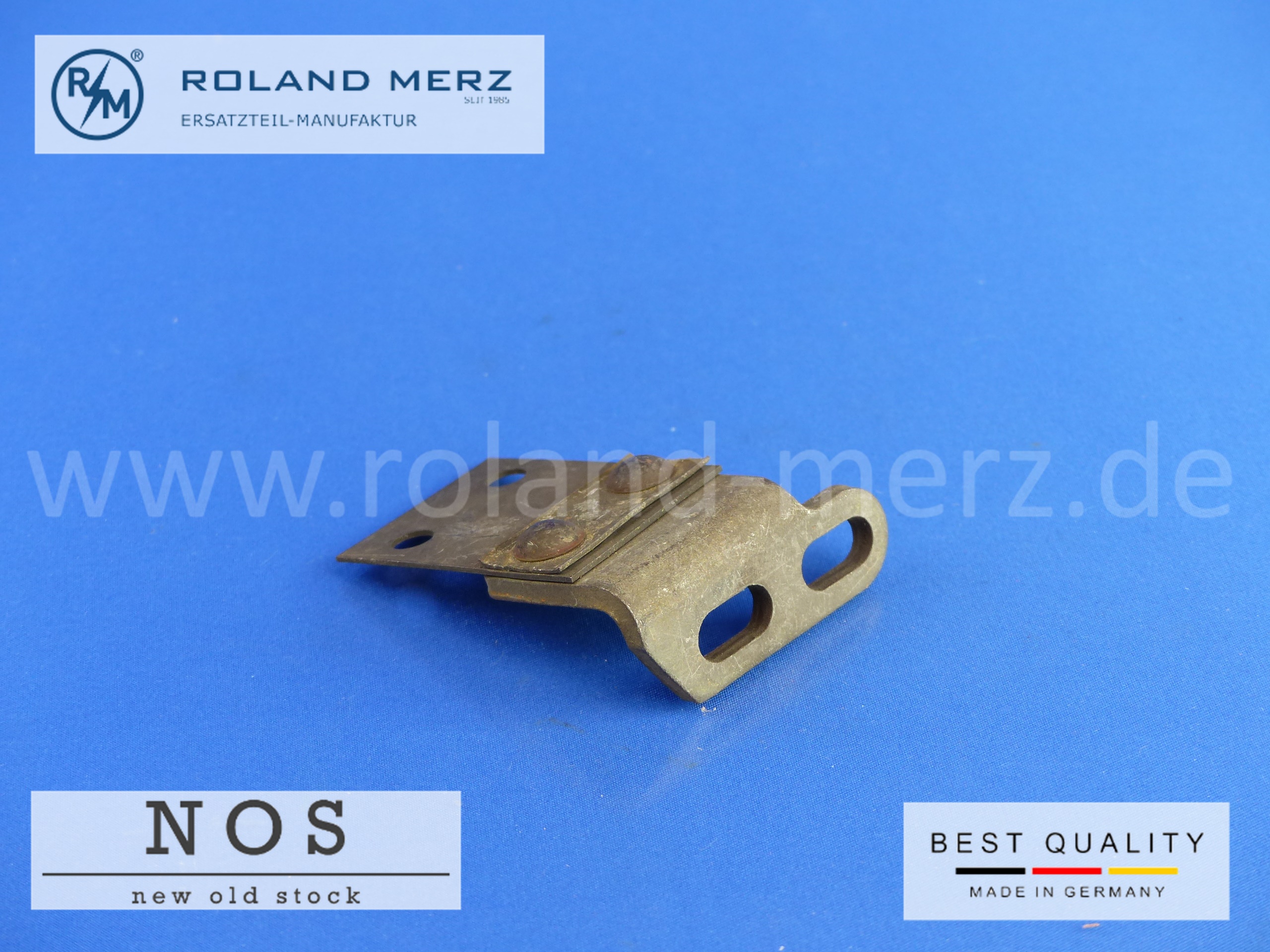 P1190009 1202900133 Halter Mercedes W120