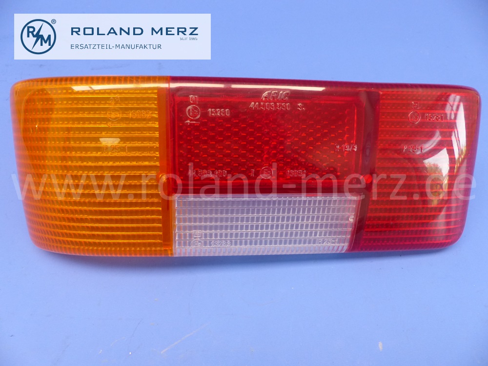 1158260156 Lichtscheibe links, Mercedes W114, W115, Strich Acht, /8, Original Mercedes Neuteil, NOS