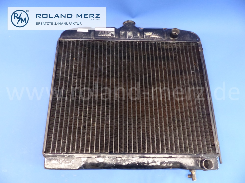 1115000603 radiator, water cooler, Mercedes W111, 220B, 220SB, 220SEB, original Mercedes used part, NOS - checked -