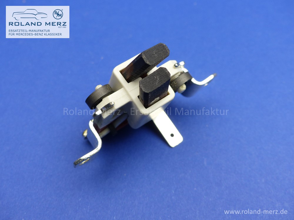RM-093Katalog Halter mit Kohlenbürsten Bosch 1 124 336 070