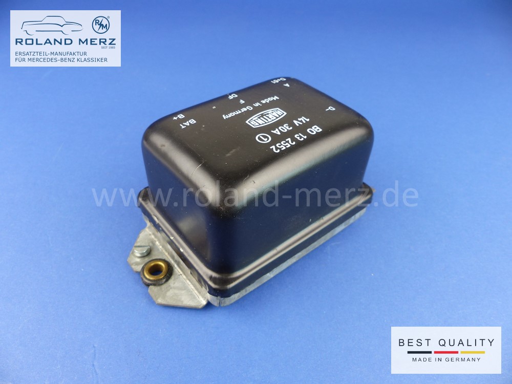 Harting Regler BO 13 2552 14 Volt 30 Amp. für Mercedes Ponton
