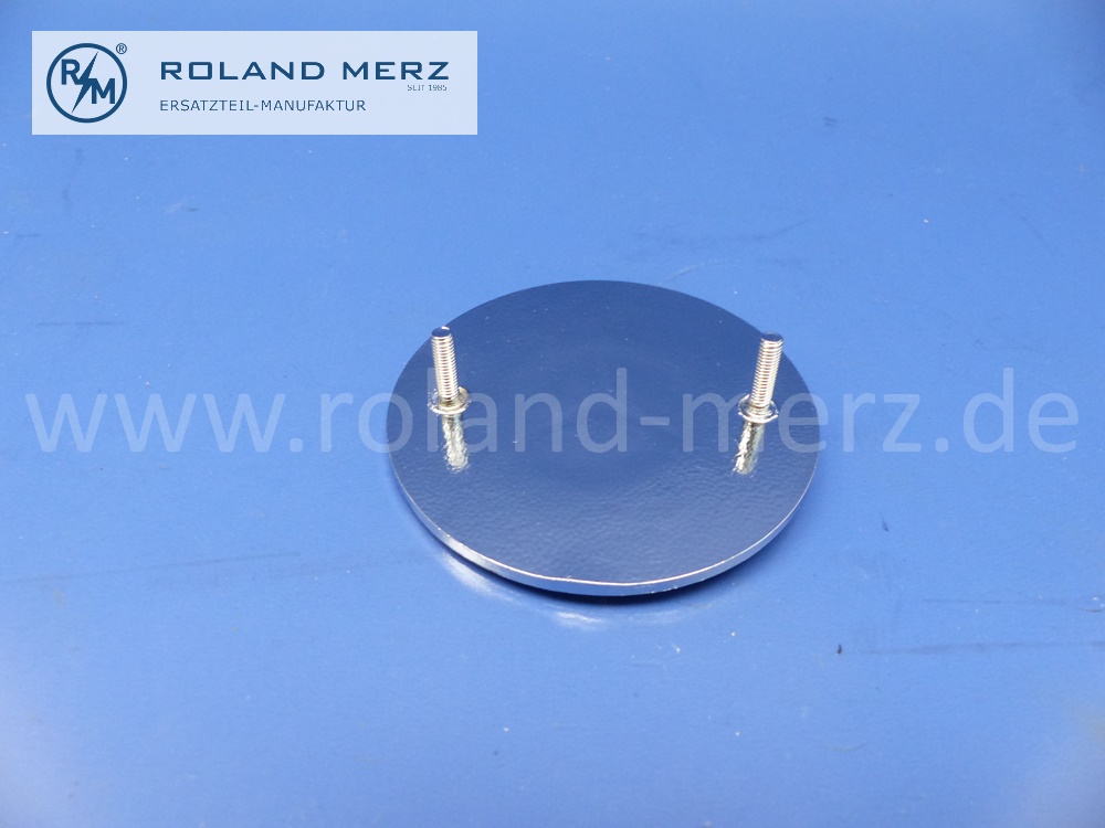 Mercedes-Benz 300,000 km high mileage award, original design, made of enameled heavy copper with 75 mm diameter, 2 M4 threaded bolts for mounting on the radiator grille, Original MB new part NOS
