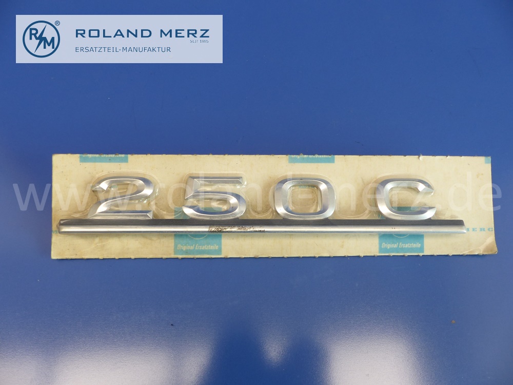 1148171015 Typenzeichen, Schriftzug 250C auf Heckdeckel für Mercedes W114, Strich 8, Coupé, Original MB-Neuteil NOS 
