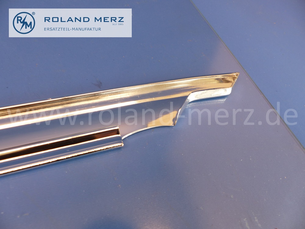 1107280430 Zierstab Bordkante Fahrertür rechts, Mercedes W110, W111, W112, Heckflosse, Original Mercedes Neuteil, NOS 