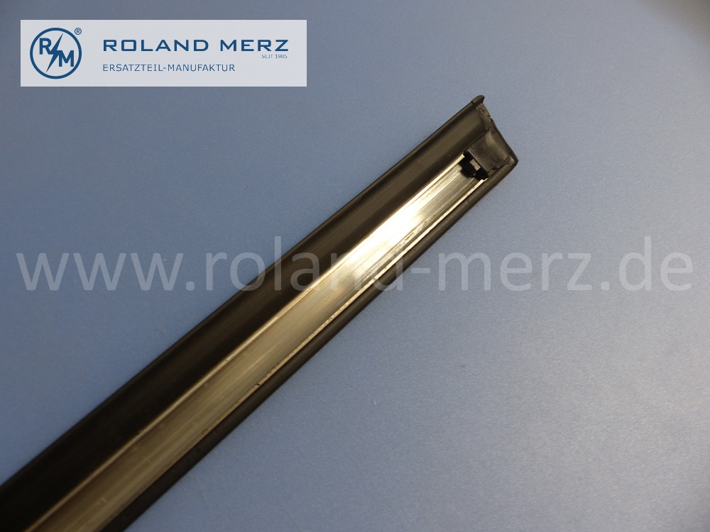 1236981180 Zierstab, Zierleiste, links, Fahrertür unten, Mercedes W123, Länge 1000 mm, Original Mercedes Neuteil, NOS - Druckstelle -