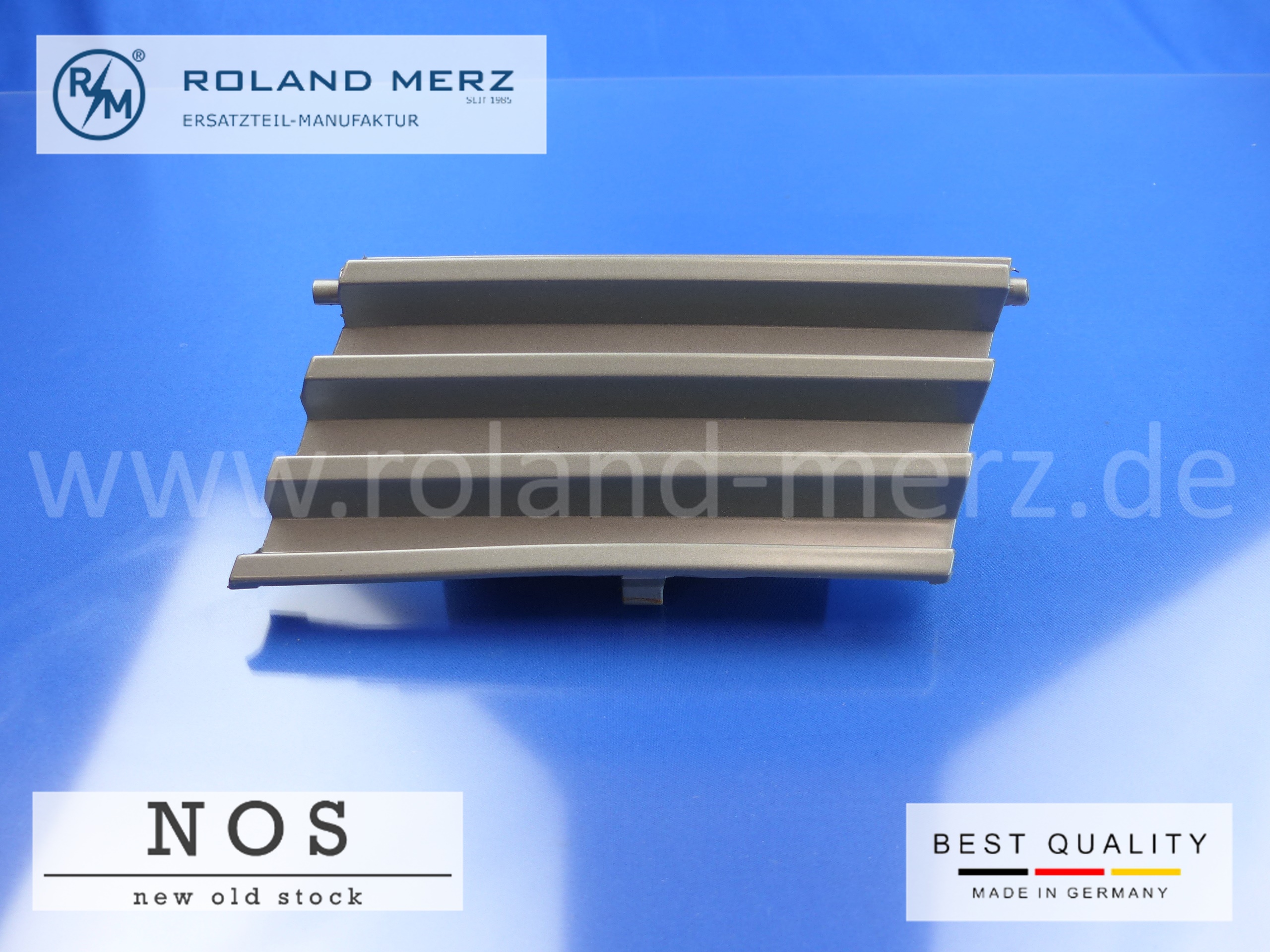 P1150229 aleta, derecha, soporte de remolque, parachoques delantero, Mercedes BM 126