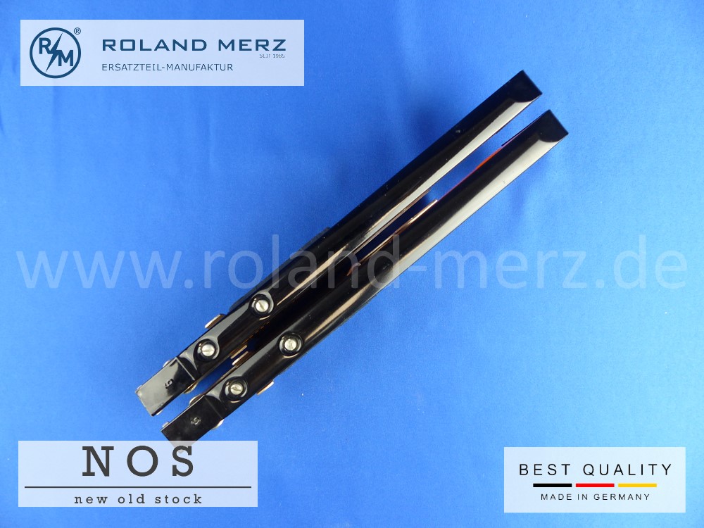 P1110600 Ein Paar Einbauwinker original SWF schwarz lackiert, 6 Volt 200mm Pfeillänge