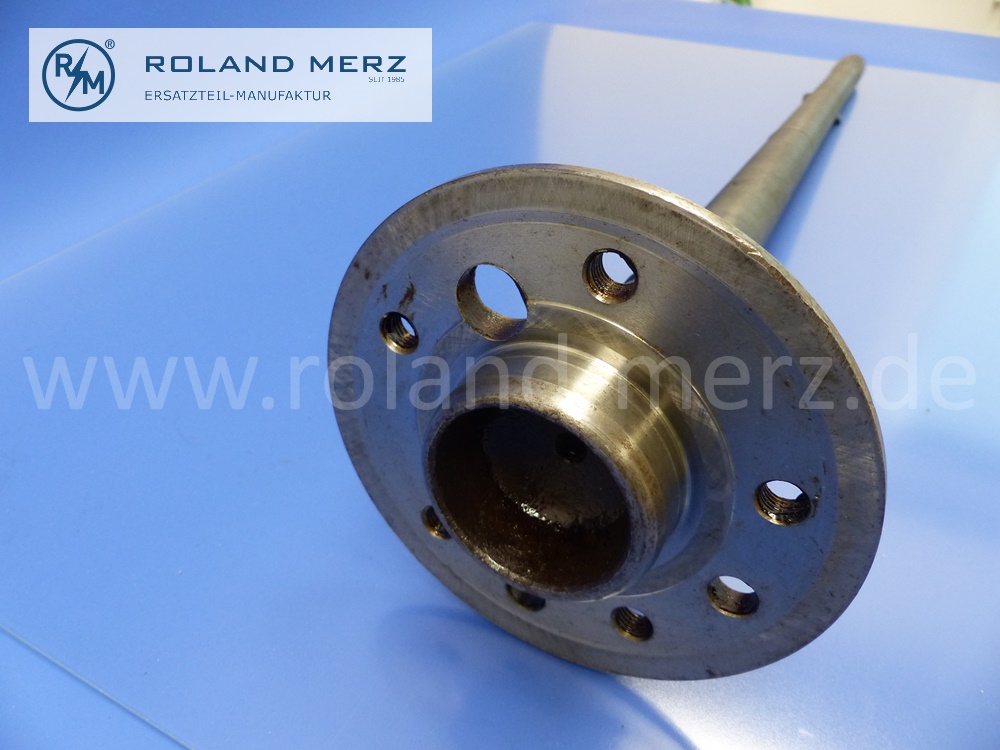 1113571101 Achswelle, Hinterachswelle, links, Mercedes W110, W111, Original Mercedes Neuteil, NOS 