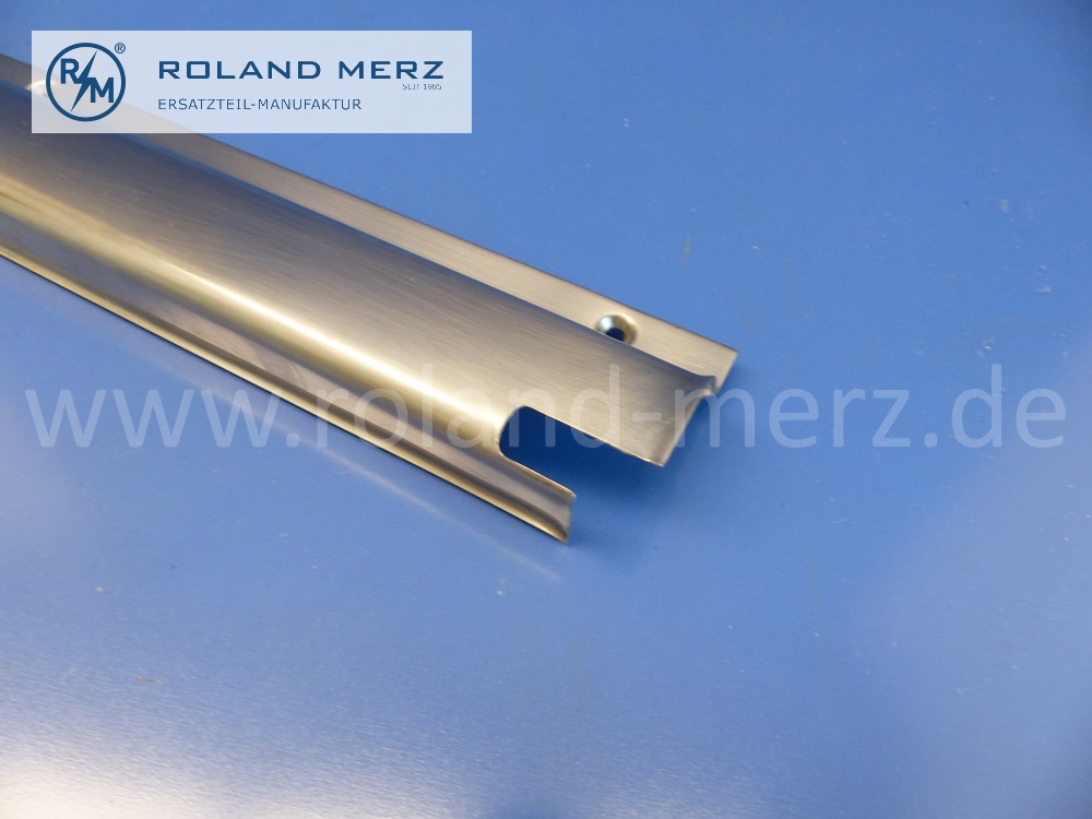 1086860436 Abdeckschiene, Schiene, Fondtür unten rechts, Mercedes W108, 250S, 250SE, 300SEB, Länge 600mm, Original Mercedes Neuteil, NOS