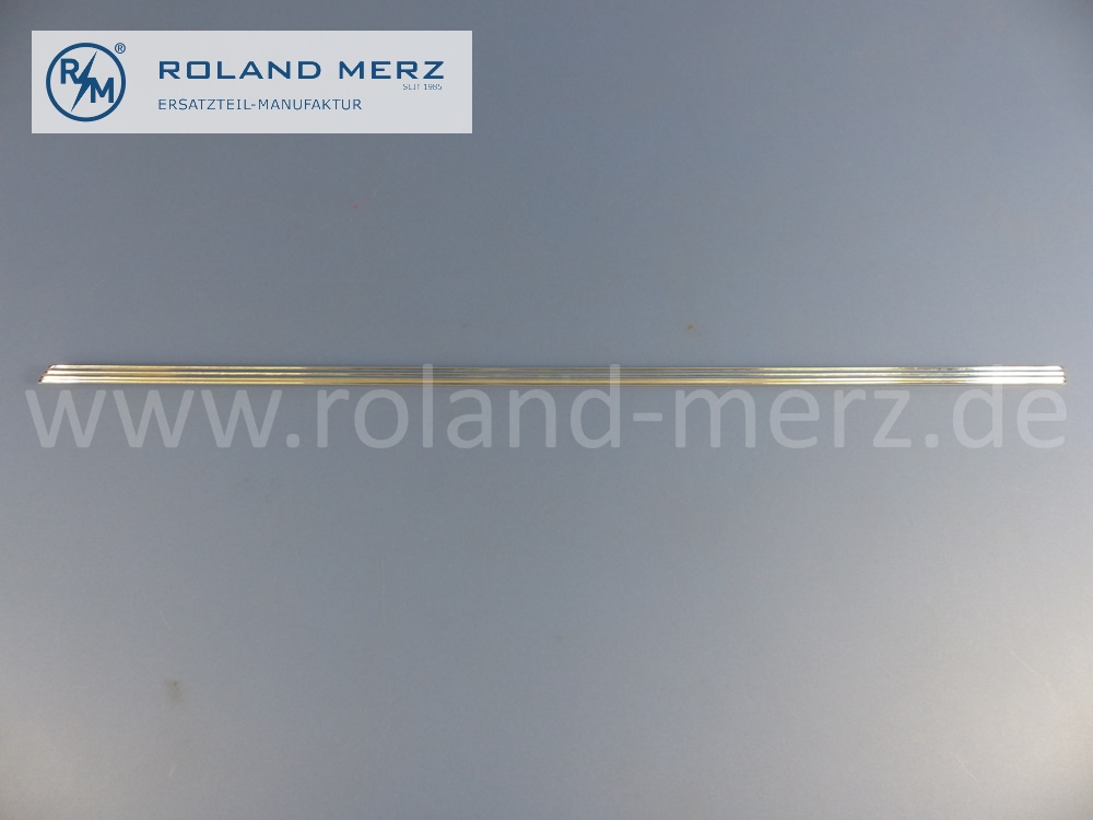 1117270682 Zierstab, Zierleiste Türbelag oben, Fahrertür rechts, Länge 710mm, Mercedes W111, MB 220B, 220SB, 220SEB, Original Mercedes Neuteil, NOS