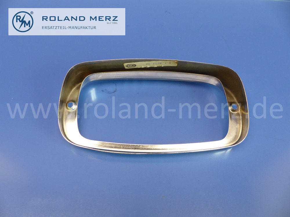 E1.3812.02 Chromrahmen Nebelscheinwerfer Hella, 170mm x 95mm, Original Hella Neuteil, NOS 