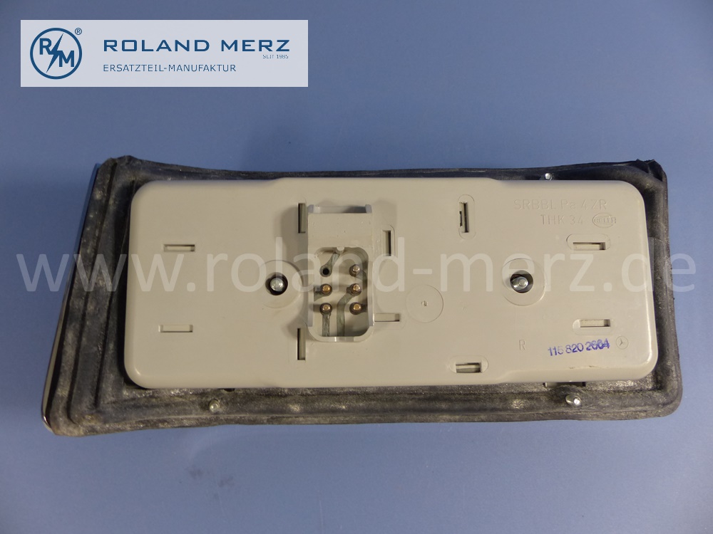 1158202664 Schlussleuchte, Heckleuchte, Rückleuchte, rechts, ältere Ausführung, mit Chromrahmen, Mercedes W114, W115, Strich 8, Original Mercedes Neuteil, NOS 