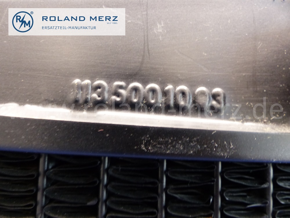 1135001003 Kühler, Wasserkühler, Wärmetauscher, Mercedes W113 Pagode, Automatikgetriebe, 67x53x6, E: 1135001103, Original Mercedes Neuteil, NOS - geprüft -