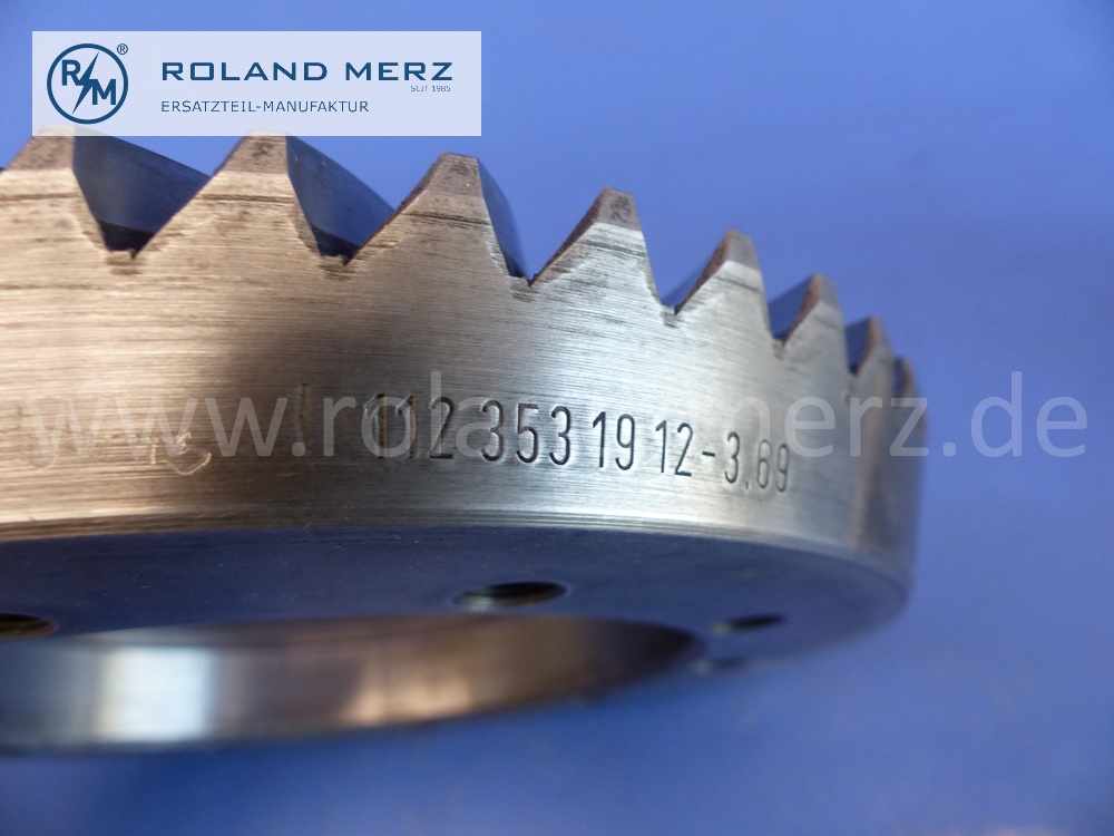1233500939 Rädersatz Heckmittelstück / Differential, Übersetzung 1:3,69, Tellerrad und Ritzel, Mercedes W107, W114, W115, W116, W123, Original Mercedes Neuteil, NOS 