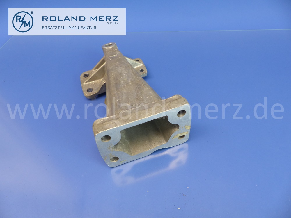 1272230204 Träger Motor, Motorträger, links, Mercedes W109, W108, W111, Original Mercedes Neuteil, NOS