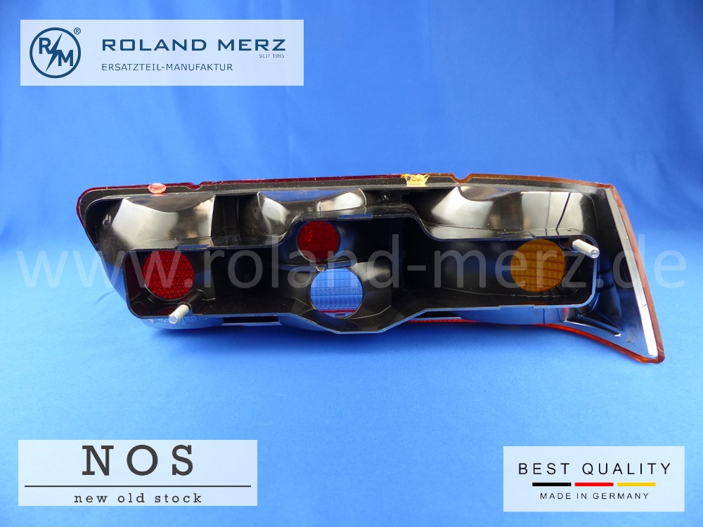 P1110373 Lichtfenster links komplett mit Reflektor Mercedes 113 826 01 56 für 280SL, 280SE