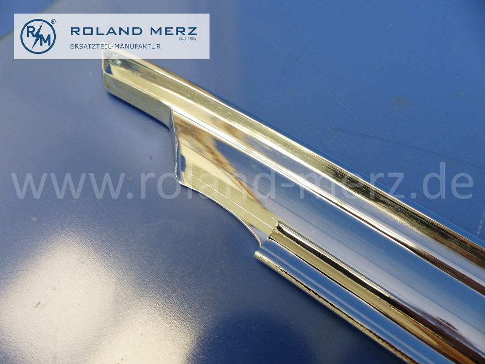 1107280330 Zierstab Bordkante Fahrertür links, Mercedes W110, W111, W112, Heckflosse, Original Mercedes Neuteil, NOS 