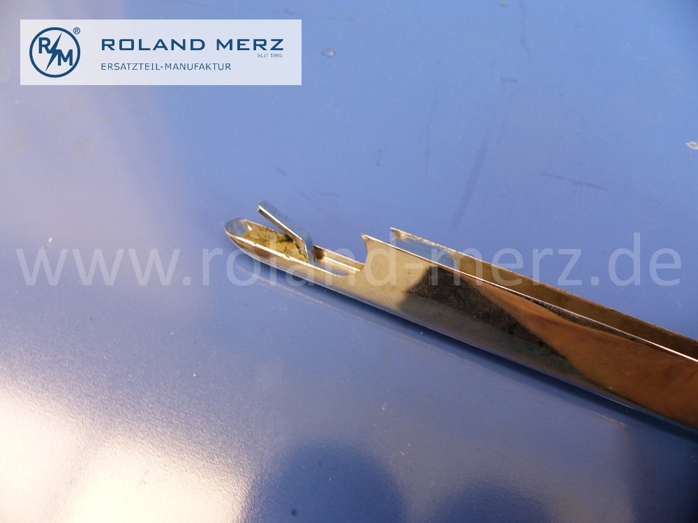 421986900480 1986900480 Zierstab Seitenwand Luftaustritt rechts unten, Mercedes W198, 300SL, Original Mercedes Neuteil, NOS 