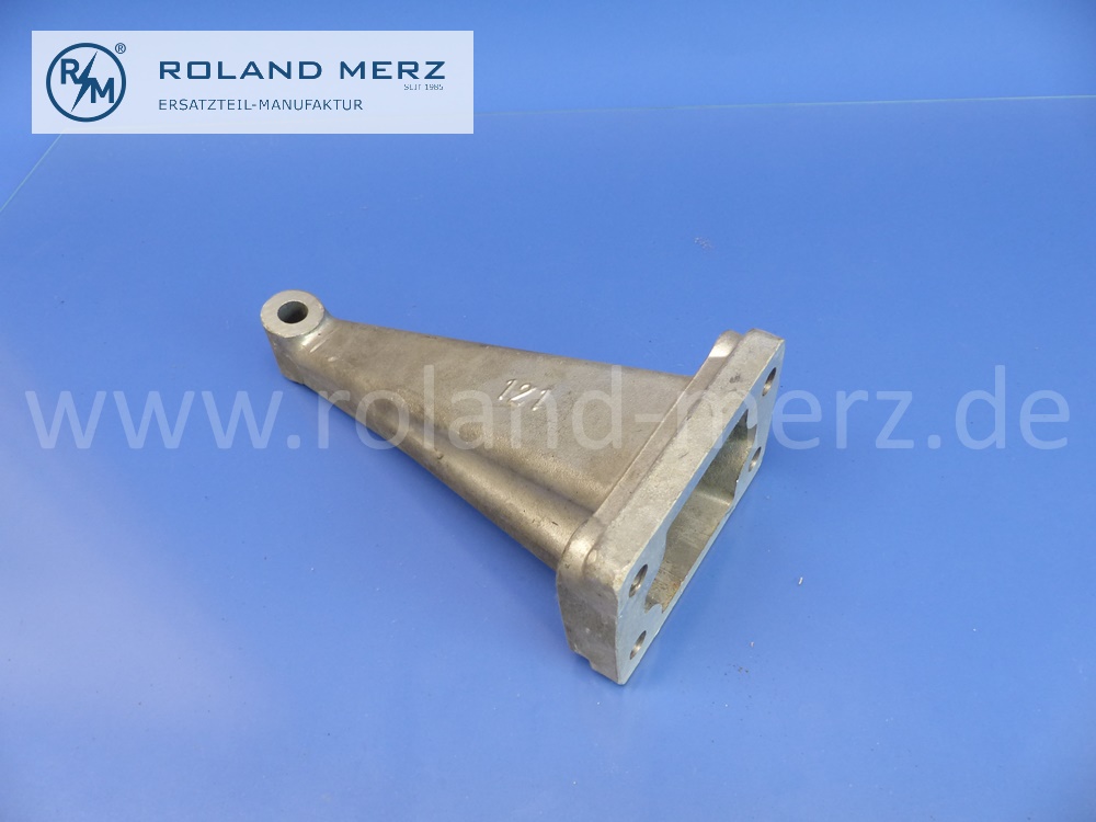 1212234504 Träger Motor, Motorträger, links, vorne, Mercedes W110, Heckflosse, Original Mercedes Neuteil, NOS