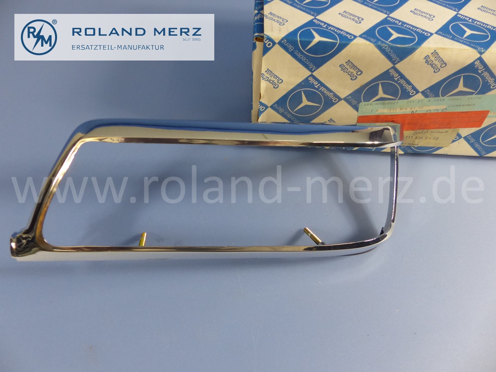 1118266152 Zierrahmen links, Rückleuchte, neuere Version, Mercedes W111, Original Mercedes Neuteil, NOS 