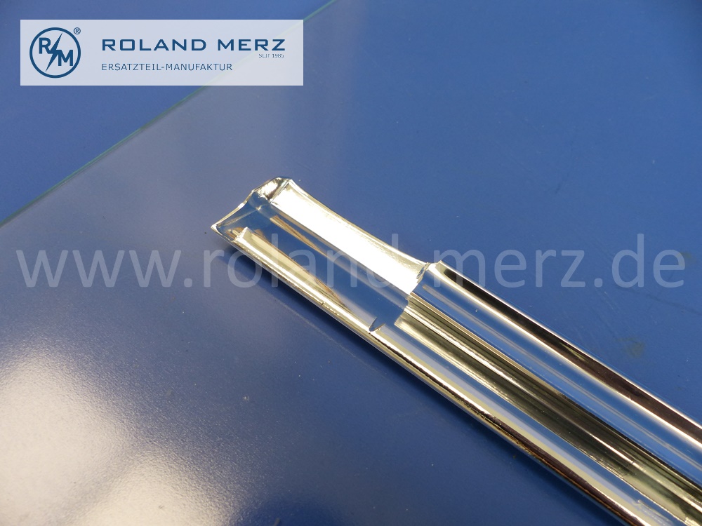 1087280130 Zierstab Bordkante Fensterschlüssel, Fahrertür, links, Mercedes W108, W109, Original Mercedes Neuteil, NOS 