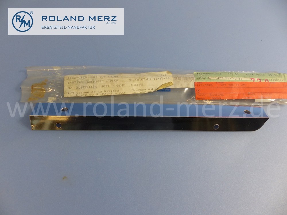 1077251265 Schiene, Abdichtschiene, Fensterrahmen Tür, hinten rechts, Mercedes R107 roadster, SL, Original Mercedes Neuteil, NOS