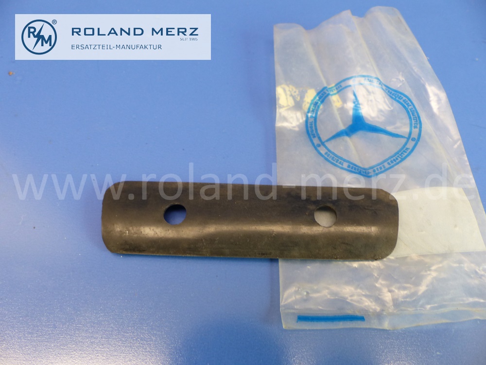 1158110196 Unterlage, Gummiunterlage, Zwischenlage Außenspiegel, frühe Ausführung, Mercedes W114, W115, Strich 8, Original Mercedes Neuteil, NOS 